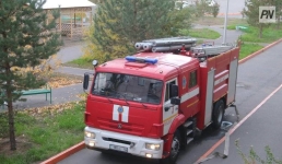 В Павлодаре потушили пожар в торговых бутиках
