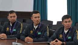 Павлодарских спортсменов одарили на родине за «степные» медали