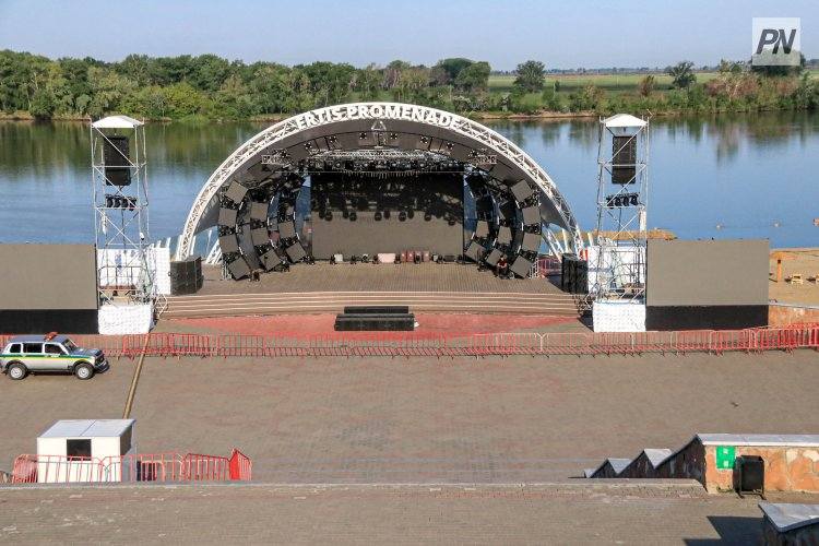 Концерт на «Ertis Promenade» отменили из-за трагедии на Каспии
