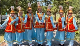 Новые костюмы сшили для юных танцоров Павлодарского района