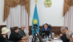 Щербактинцы пожаловались на стихийные свалки и некачественное жилье