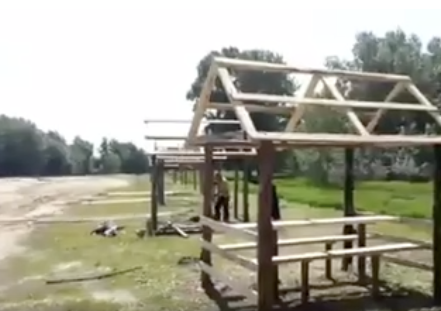 Началось благоустройство пляжа на горячке (Аксу)