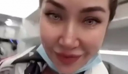 Стюардесса Air Astana показала борт самолета после перелета казахстанцев и ужаснула Сеть