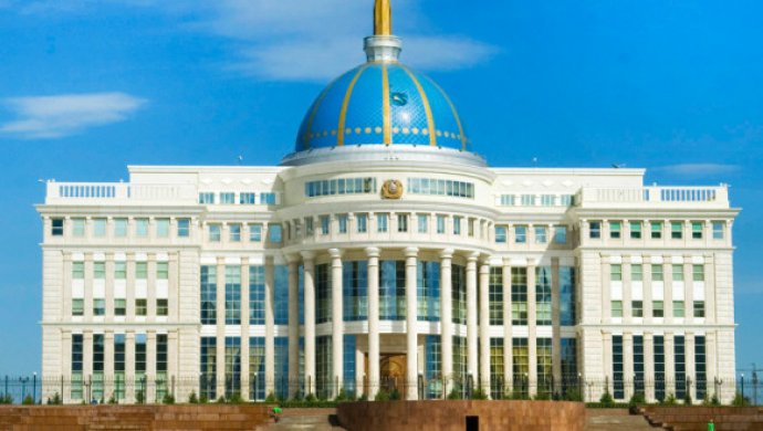 Глава государства отправил Правительство в отставку