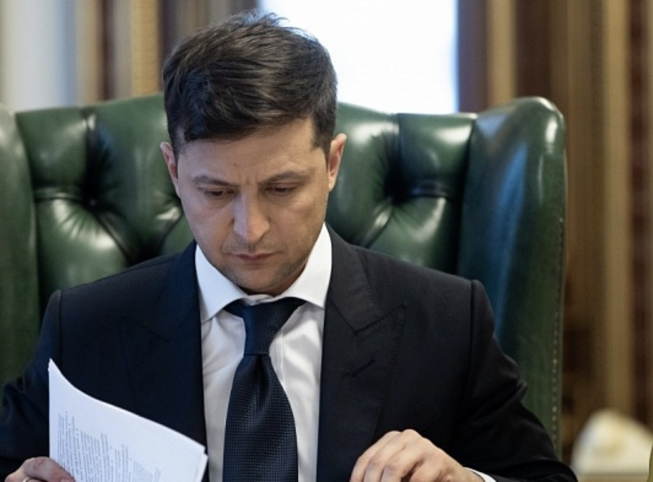 В Украине будут поощрять борцов с коррупцией, выплачивая им 10%  от суммы взятки