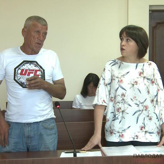 Страдающий от слабоумия Павлодарец пытается вернуть свою квартиру через суд