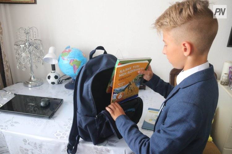 Школьники Павлодара вторую смену проведут дома