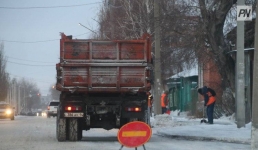 В Павлодаре вывезут снег из частного сектора