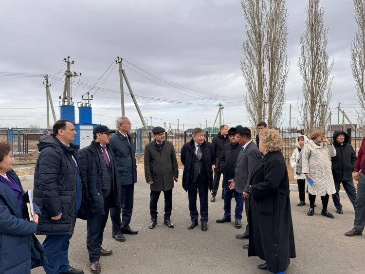 Павлодарцы попросили увеличить зарплаты техническим работникам