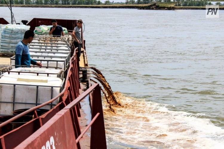 В Павлодар завезли последнюю партию биопрепарата против гнуса