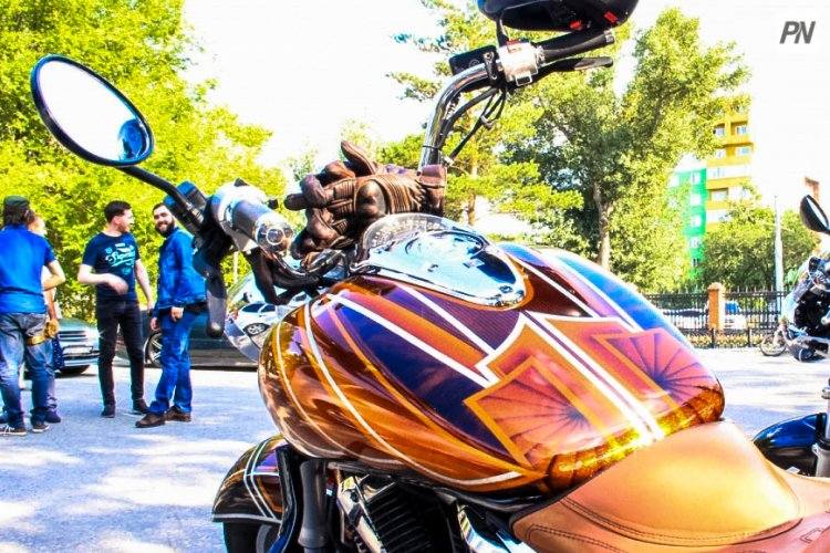 Павлодарские байкеры станут агитировать за чтение книг