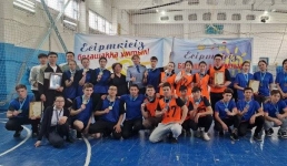 Павлодарские студенты по-спортивному выразили протест наркотикам