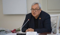 Павлодарский писатель получил международную премию «Алаш»