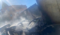 В Павлодаре загорелся автомобиль