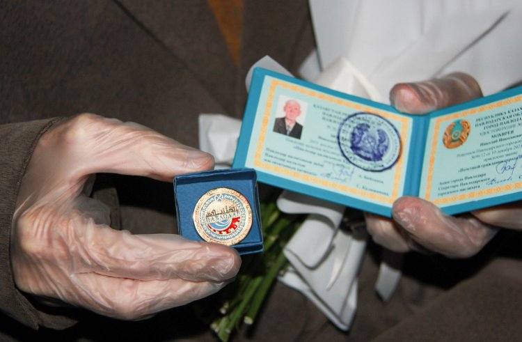 Ещё семь павлодарцев станут почётными гражданами