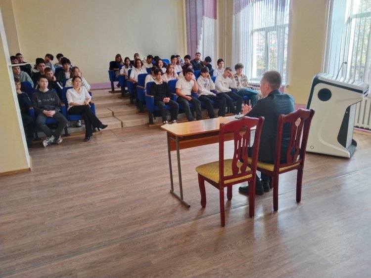 Павлодарскую молодежь предостерегли от религиозного экстремизма