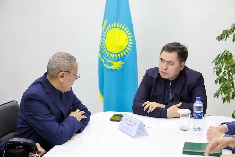 Павлодарцы адресовали акиму вопросы, касающиеся ЖКХ