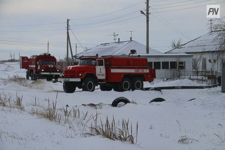В Теренколе пожарные потушили баню