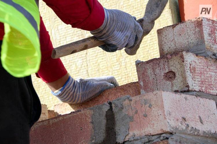 Асаин Байханов призвал районных акимов переобуться и надеть рукавицы