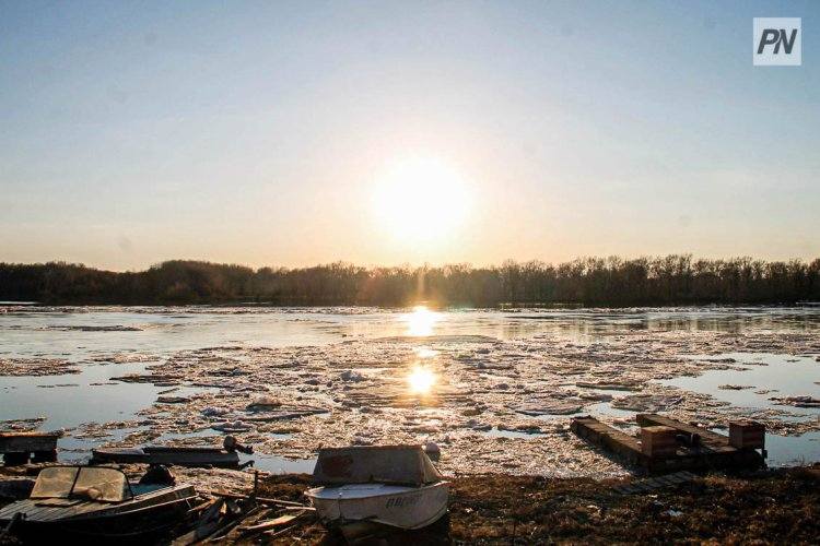Санэпидемиологи проверят сброшенные в Иртыш из Курчатова воды