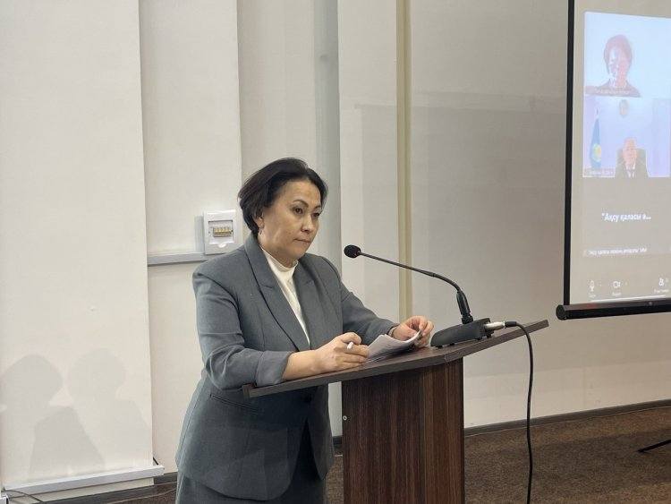 Павлодарцы столкнулись с коллизиями в миграционном законодательстве