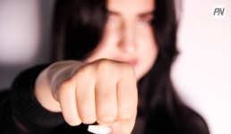 В Павлодаре избили девушку