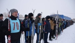 В Павлодаре пожарные соревновались в лыжных гонках