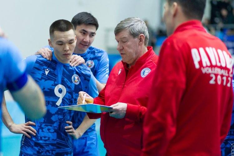 Западные волейболисты огорчили павлодарскую публику