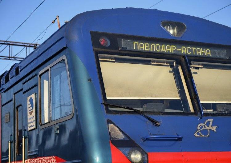 Из-за закрытой трассы из Павлодара в Астану в поездах добавили места