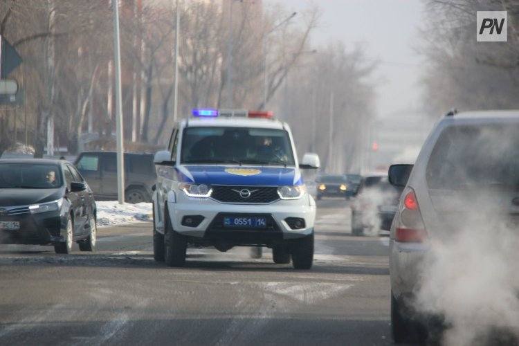 В Павлодаре наказали таксиста-самозванца