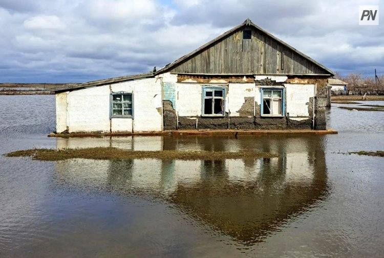 Опасной воде перекрыли путь к Жалаулы