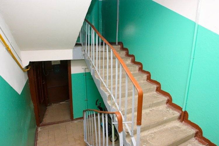 В Павлодаре психически нездоровый мужчина напал на ребенка