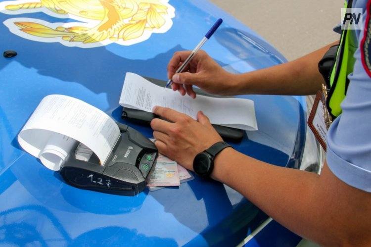 Пожизненно лишённый прав щербактинец сел пьяным за руль