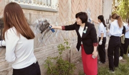 В Павлодаре прошла  масштабная акция против уличной наркорекламы