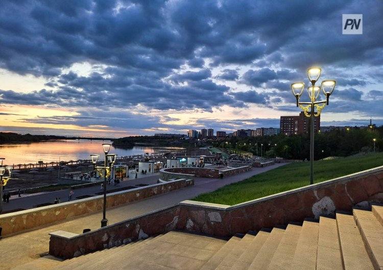 Шквальный ветер и дождь: погода в Павлодарской области 13 мая
