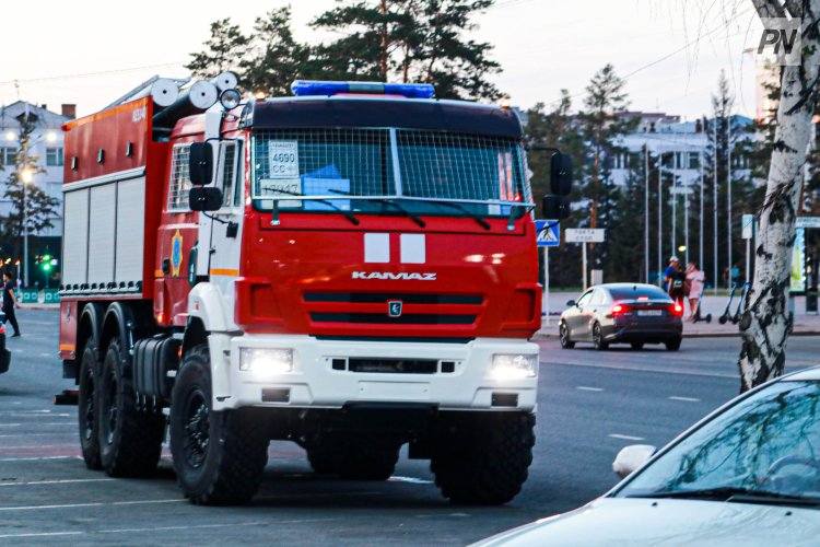 В Павлодаре эвакуировали жильцов студенческого общежития