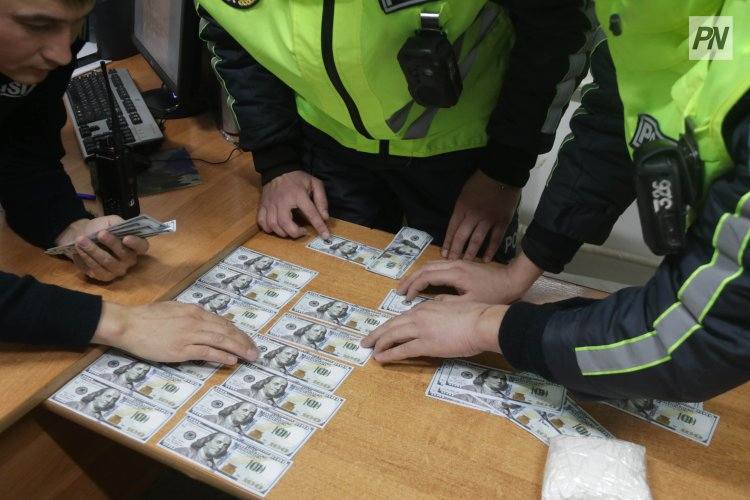 В Павлодаре вновь заговорили о финансовой пирамиде