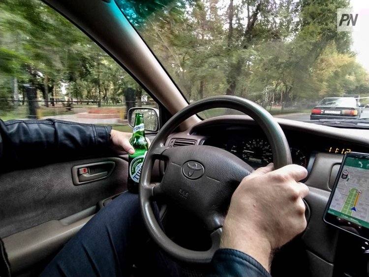 В Иртышском районе пьяного водителя лишили прав