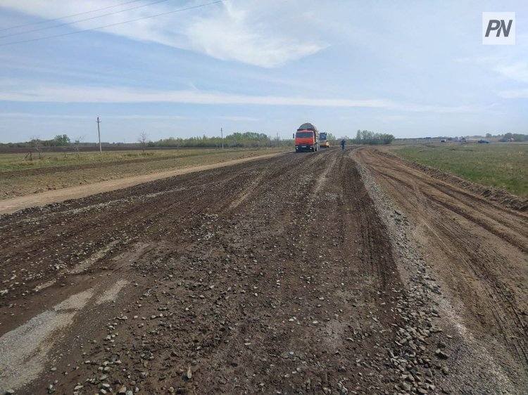 Часть дороги между двумя иртышскими селами отремонтируют через год