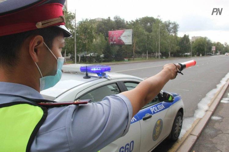 В Павлодаре задержали водителей-лихачей