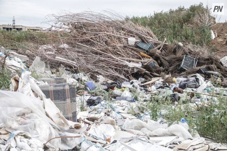 В Аксу выявили почти полтысячи нарушений благоустройства