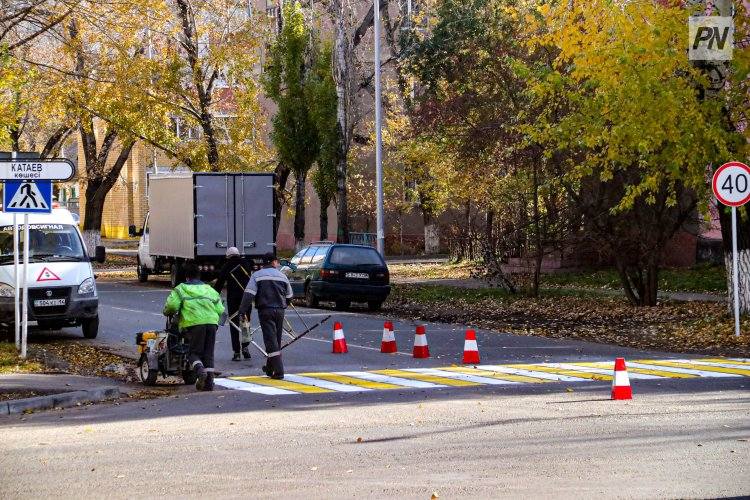 В Павлодарской области выявили почти две тысячи дорожных дефектов
