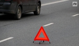 В Павлодаре водитель авто не уступил дорогу другому