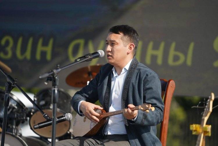 Словесный поединок устроили акыны к юбилею Железинского района