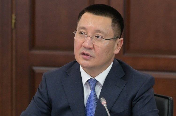 Обозначены важнейшие цели: Асаин Байханов о Послании Президента