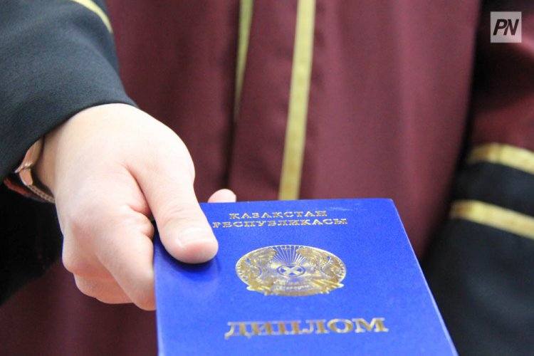 Уверенный старт: в Павлодаре обсудили трудоустройство выпускников