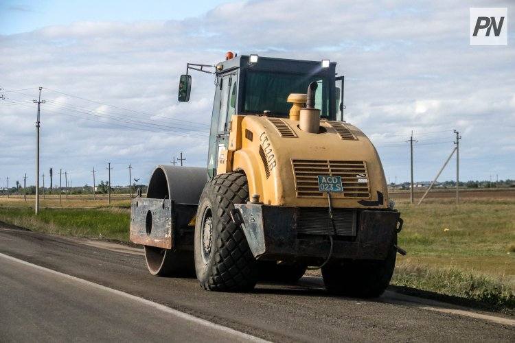 В Железинском районе завершается ремонт подъездной дороги