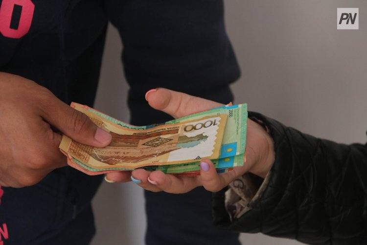В Павлодаре задержали подозреваемых в вымогательстве
