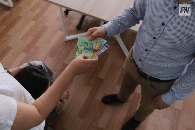 Павлодарец пострадал от мошенничества при подготовке к ЕНТ