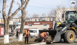Как в Аксу поддерживают чистоту города каждый день